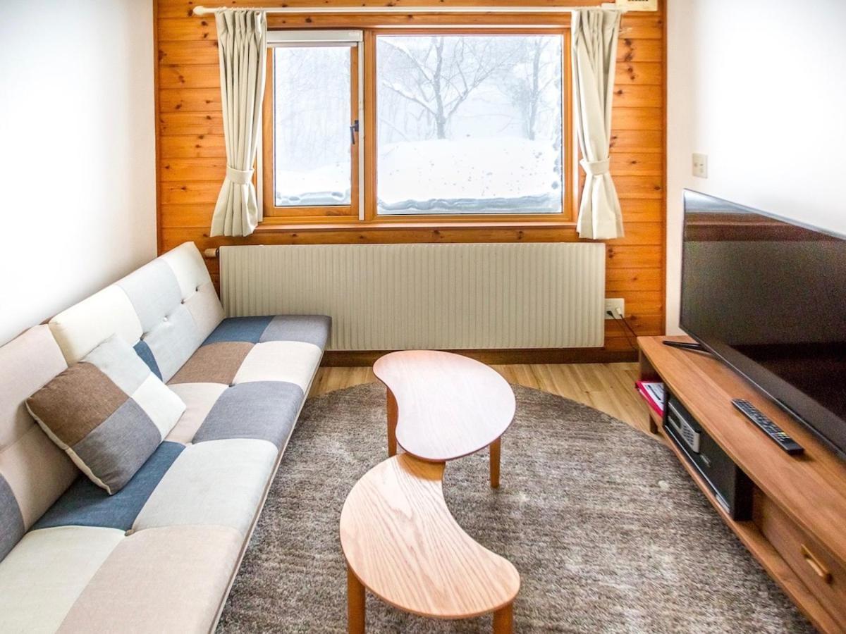 Rusutsu Lodges Pension Lilla Huset Niseko Εξωτερικό φωτογραφία